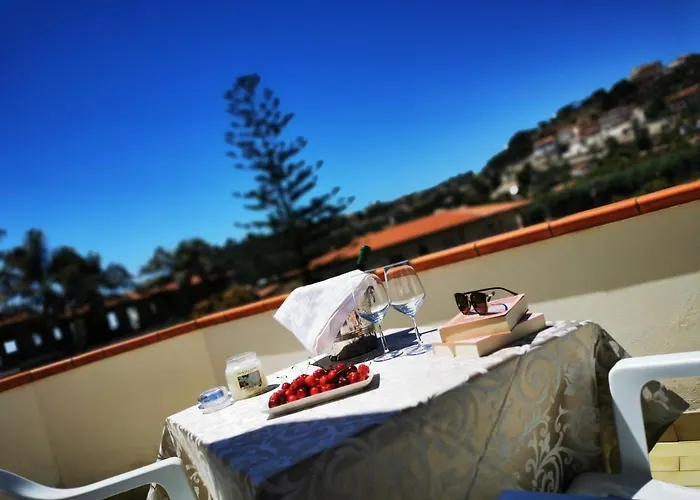 Paradise * קאפו ואטיצ'אנו